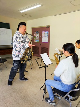 PXL_20251129_010418114.MP