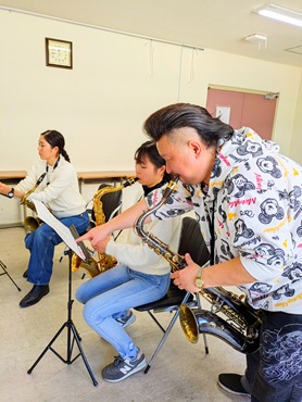 PXL_20251129_024416590